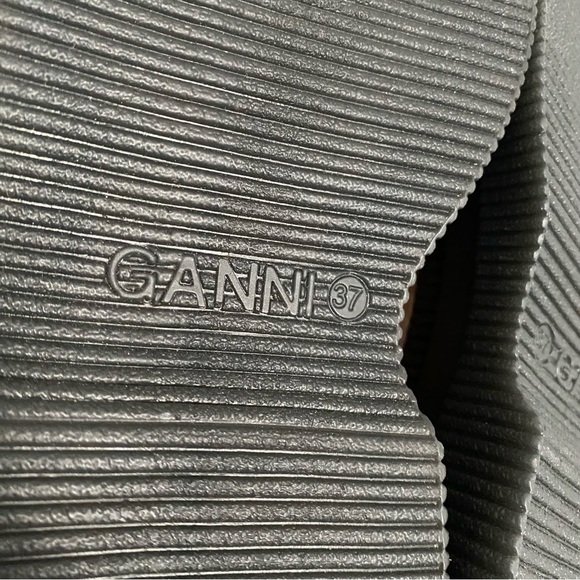 Ganni NWOT Brown Leather Chunky Chelsea Boots Creepers - Picture 6 of 7